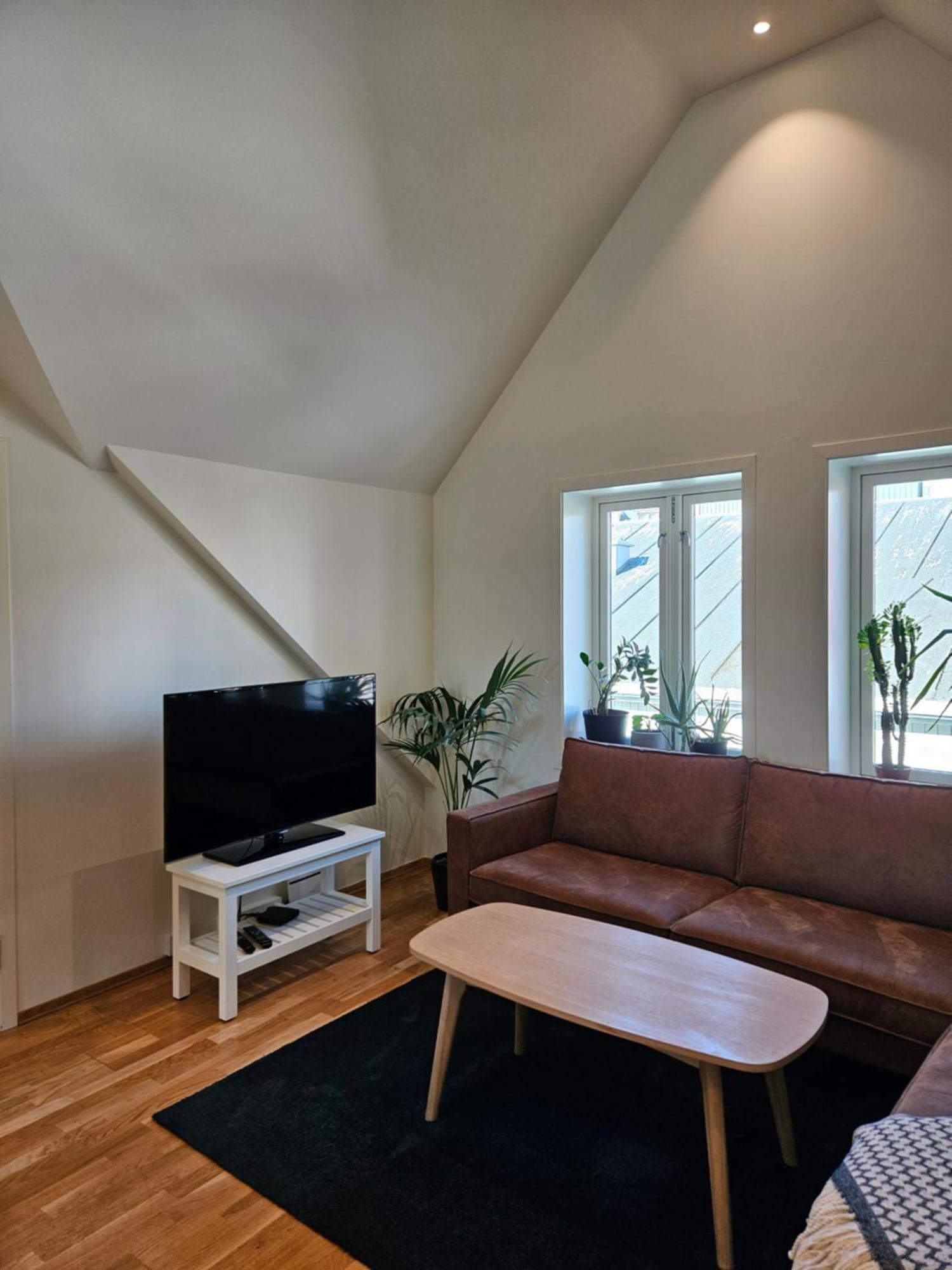 Modern Apartment In City Center Tromso Exterior photo