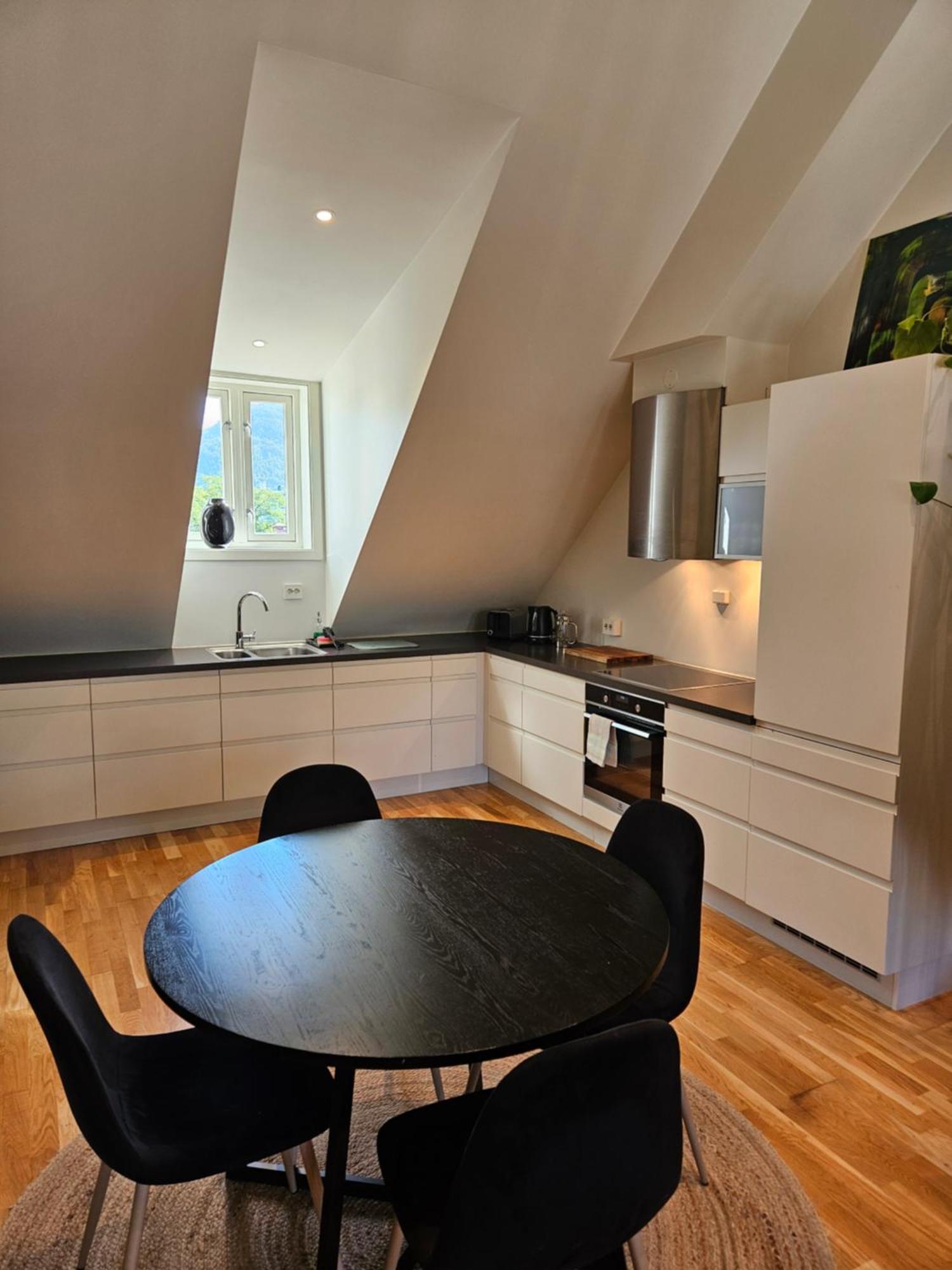 Modern Apartment In City Center Tromso Exterior photo